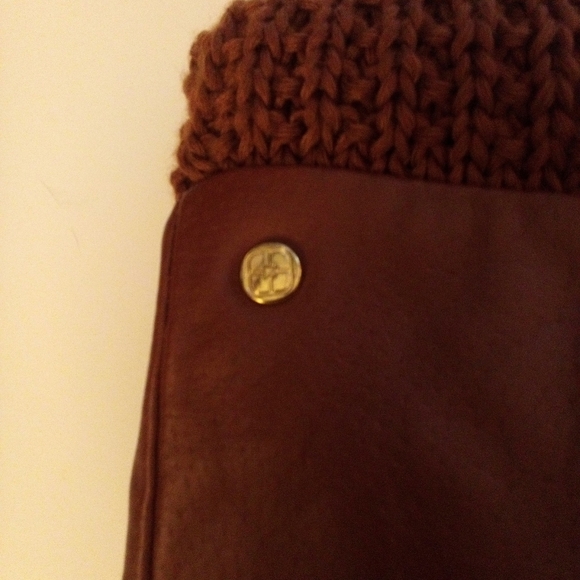 Iman Brown Genuine Leather Gloves - Picture 7 of 7